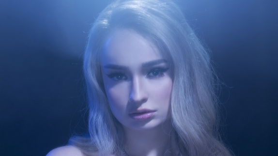 Kim Petras en interview