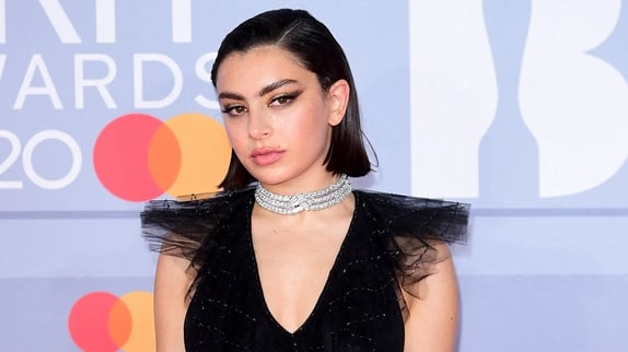 Charli XCX annonce un nouvel album