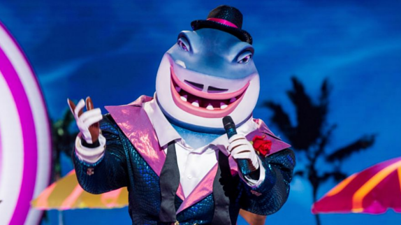 Mask Singer : qui est le Requin ?