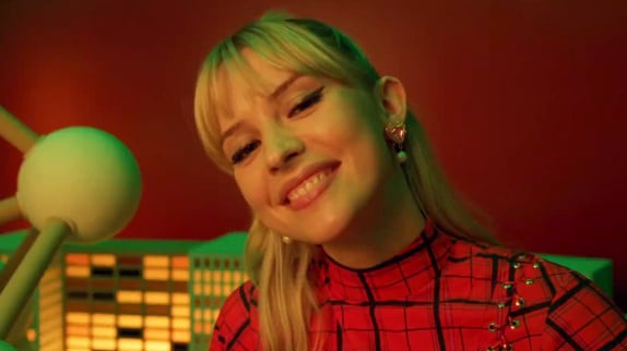 Angèle de retour avec "Bruxelles je t'aime"