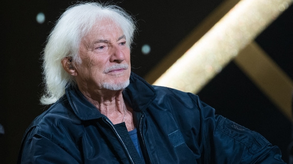 Hugues Aufray en deuil : son frère est mort