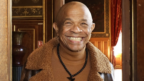 Francky Vincent chevalier des Arts et des Lettres