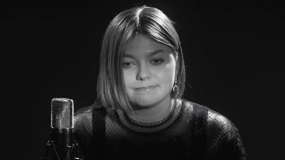 Louane : "Tu te fais du mal, tu veux plus vivre"