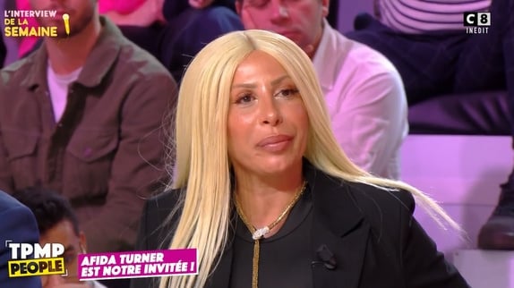 Afida Turner, en larmes, se confie sur son deuil