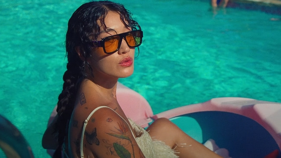 Peggy Gou : le clip solaire de "It Goes Like..."