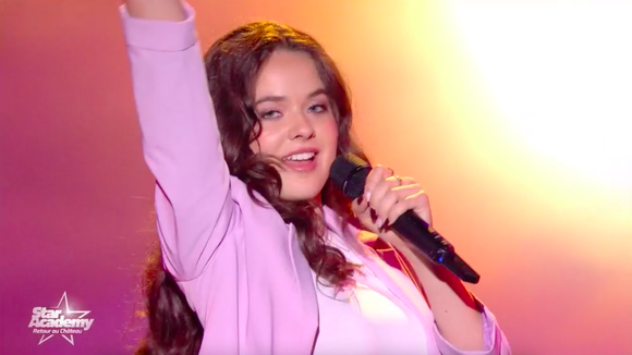 Cette élève de Star Ac en première partie d'un humoriste