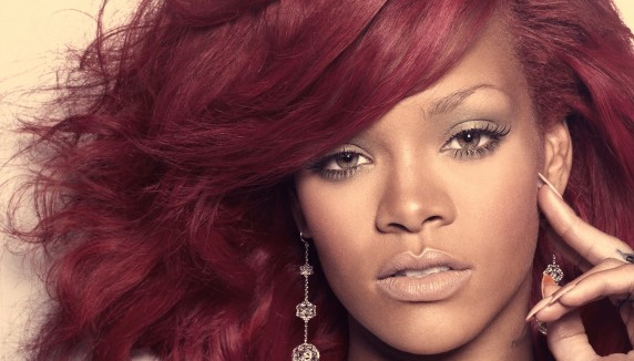 Rihanna poursuivie en justice pour plagiat