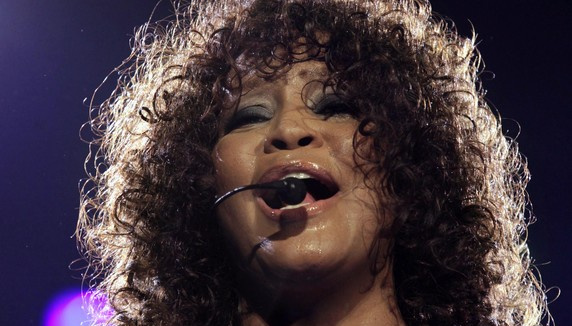 Whitney Houston de retour en cure