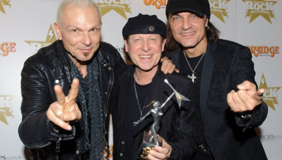 Scorpions : extinction de voix en plein concert