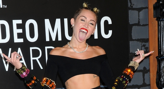 Miley Cyrus : polémique avant les MTV VMA's