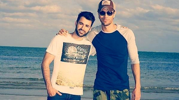 Anthony Touma et Enrique Iglesias en duo : écoutez