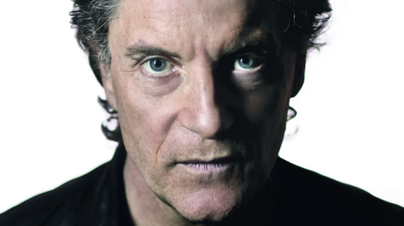 Top Albums : Francis Cabrel impressionnant