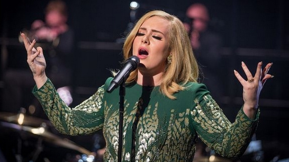Adele : 7 millions de "25" aux États-Unis