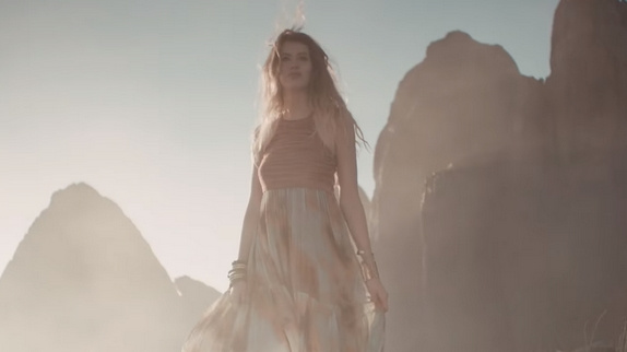 Manon Palmer (The Voice) : son premier clip