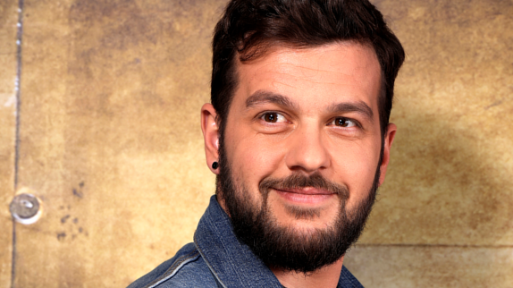 Claudio Capéo reprend Michel Fugain