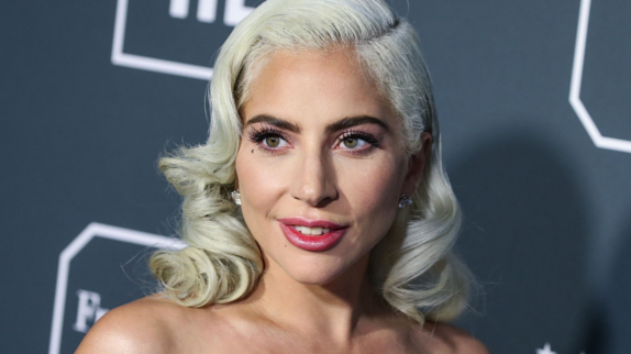 Oscars : Lady Gaga réagit à ses nominations