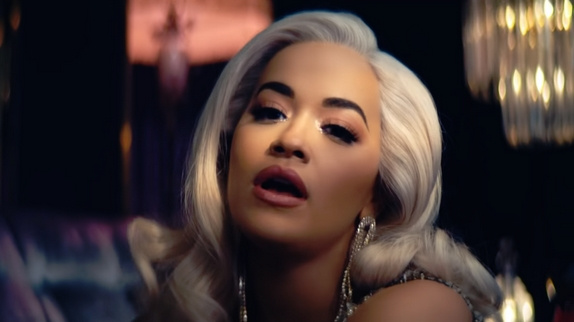 Rita Ora et 6LACK réunis sur "Only Want You"