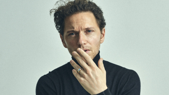 Raphaël en interview pour l'album "Haute fidélité"