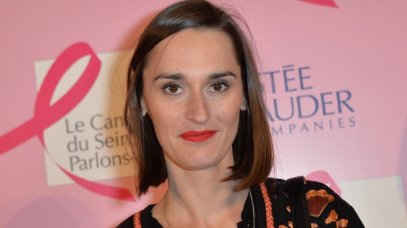 Yelle est enceinte