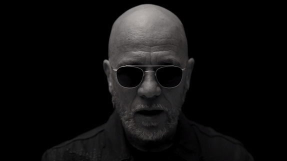Pascal Obispo : son nouveau clip pop