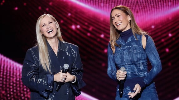 Lara Fabian : bientôt un duo avec Vitaa ?