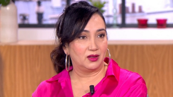 Assia : pourquoi elle a arrêté sa carrière ?