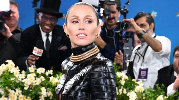 Miley Cyrus et Fleetwood Mac réunis sur une chanson