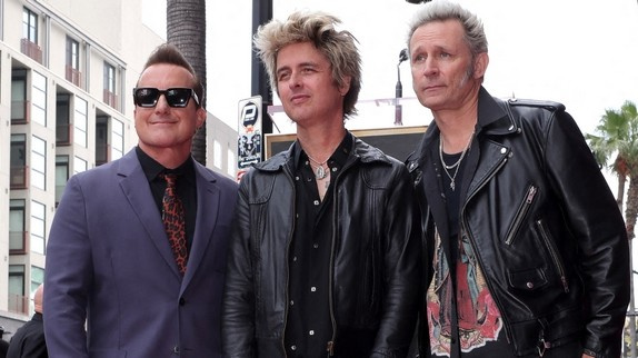 Green Day rejoint l'affiche du Super Bowl !