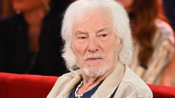 Hugues Aufray écarté des funérailles de Brigitte Bardot