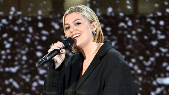Louane : Ebony (Star Ac) va faire sa première partie