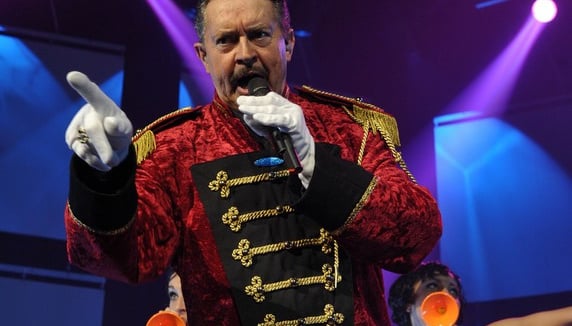 Eric Morena revient 24 ans après son “bateau”