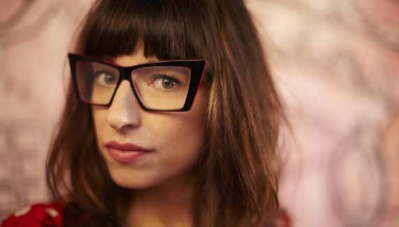 Maya Barsony en interview