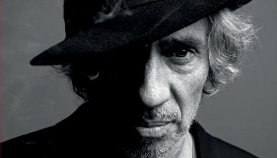 Louis Bertignac chante "Bloody Mary Tabasco"