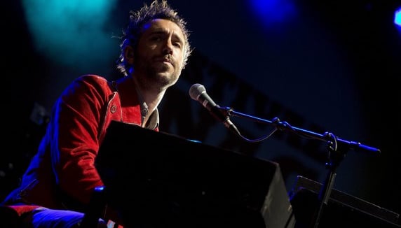 C. Winston au Casino de Paris, chapeau bas !