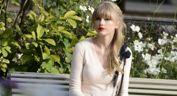 Taylor Swift : écoutez le titre "Red"