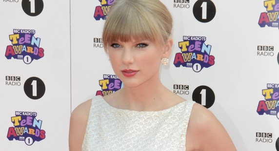 Taylor Swift : écoutez l'inédit "State of Grace"