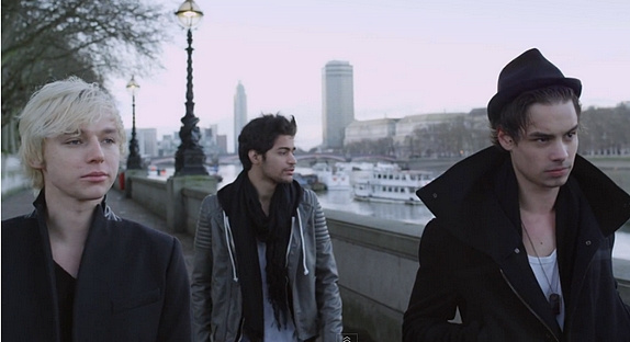 Destan à Londres pour le clip "Sans toi"
