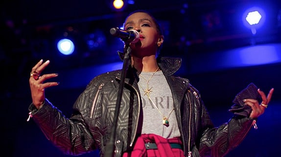 Lauryn Hill et Casseurs Flowters au Couvre Feu