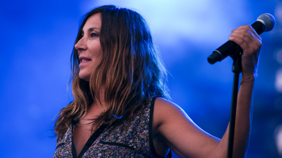 Charlie Hebdo : Zazie témoigne de sa douleur
