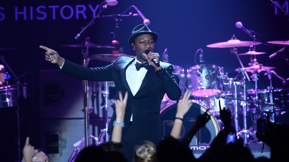 Aloe Blacc publie l'EP hommage "Christmas"