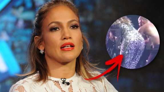 JLo : accident vestimentaire à Vegas !
