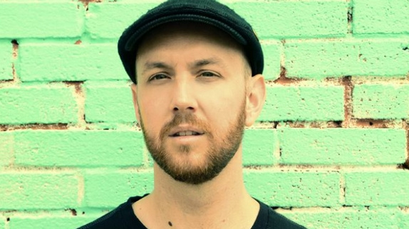 Top Titres : Matt Simons en tête, Jul menacé