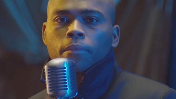 "Hello" d'Adele en version deep house : le clip