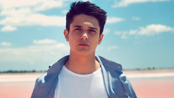 Kungs enchaîne avec "Don't You Know"
