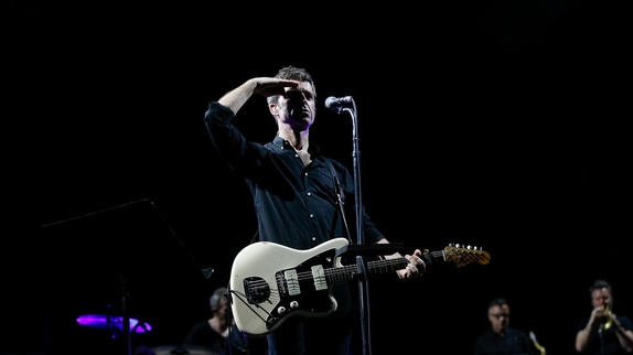 Noël Gallagher grand seigneur à l'Olympia