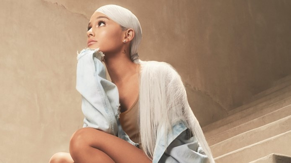 Ariana Grande enchaîne avec "Breathin"