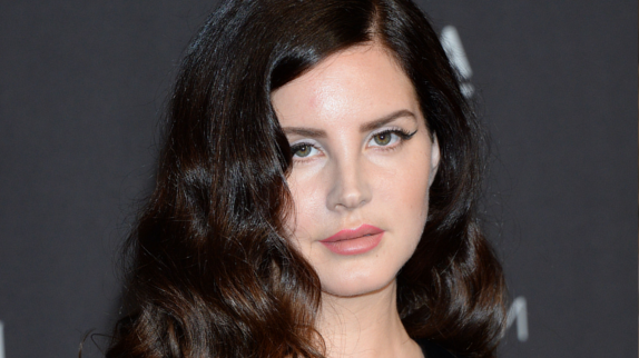 Lana Del Rey : une chanson après les fusillades
