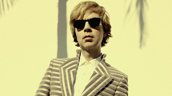 Beck : nouveau single avec Pharrell