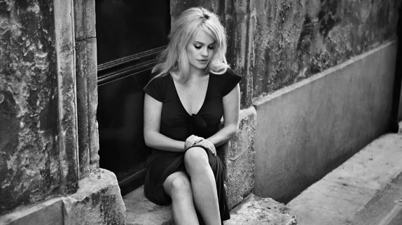 Duffy bouleverse avec sa nouvelle chanson