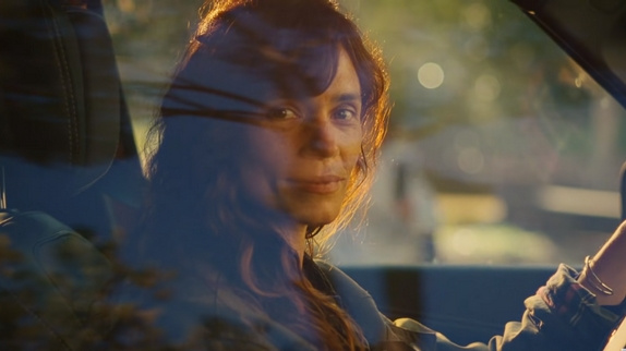 Musique de pub Renault Scénic : qui chante ?